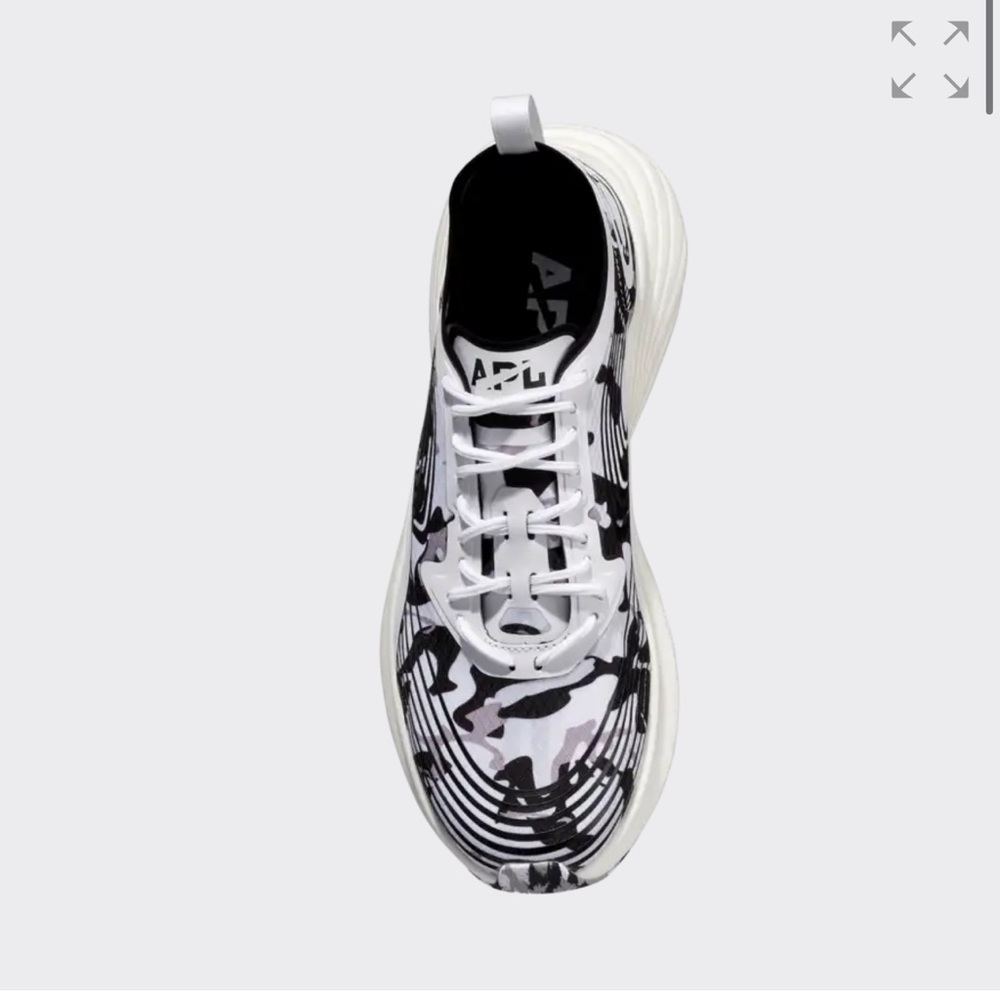 APL running shoes sneakers streamline